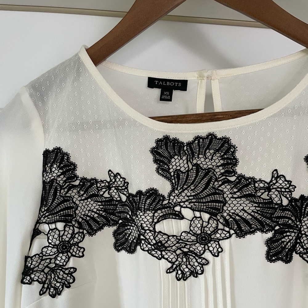 Talbots blouse - Picture 5 of 9
